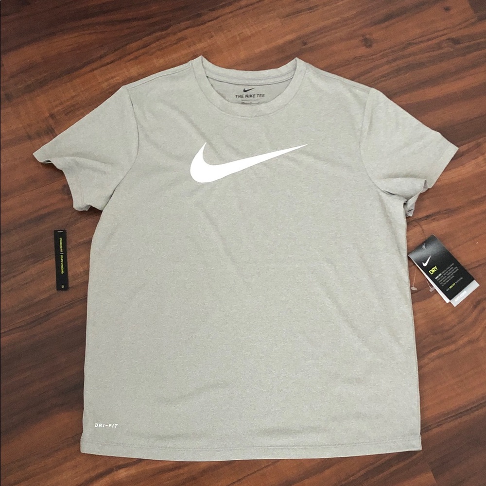 New Nike Dri-Fit grey t-shirt